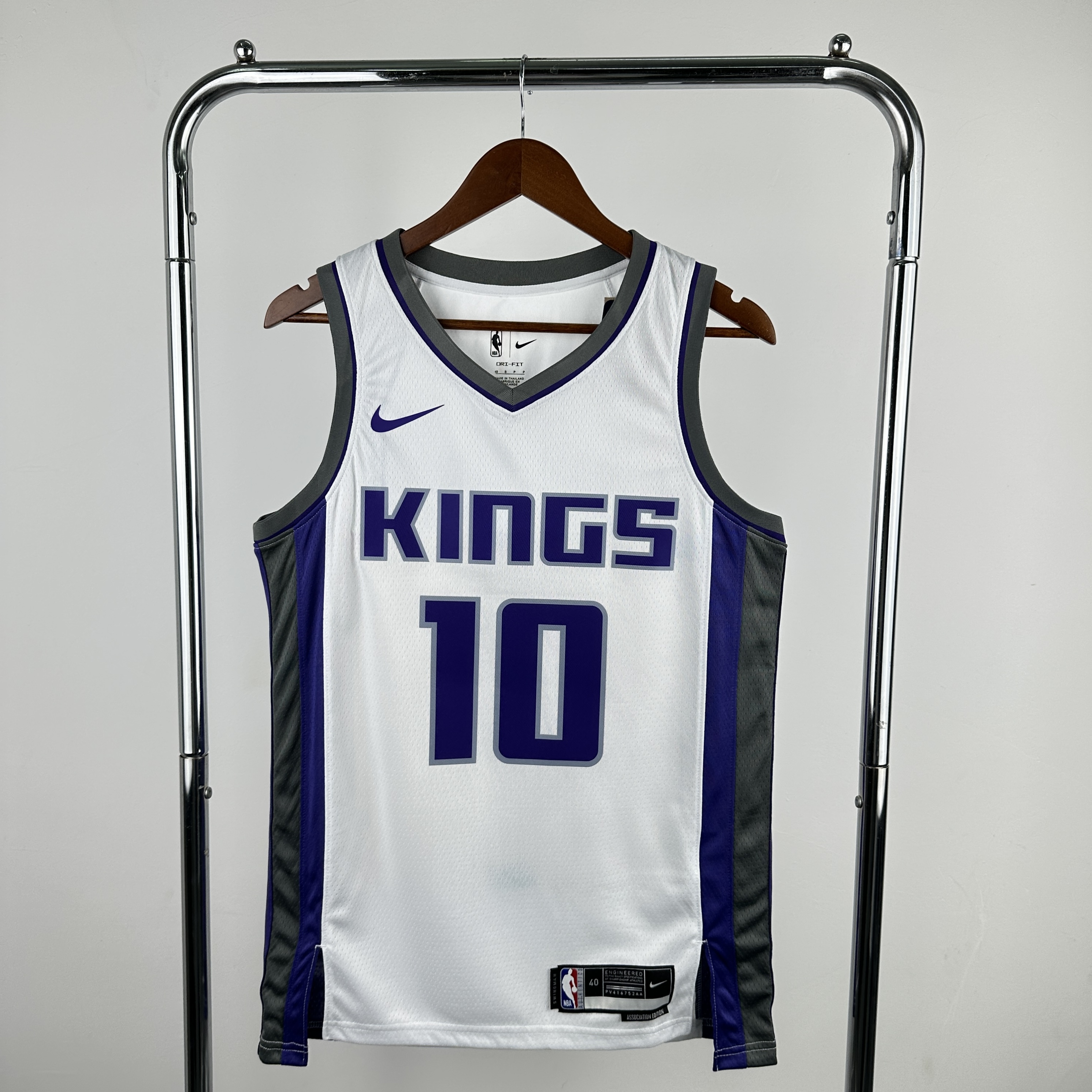 Men Sacramento Kings 10 DeRozan White Season Nike 2023 NBA Jersey
